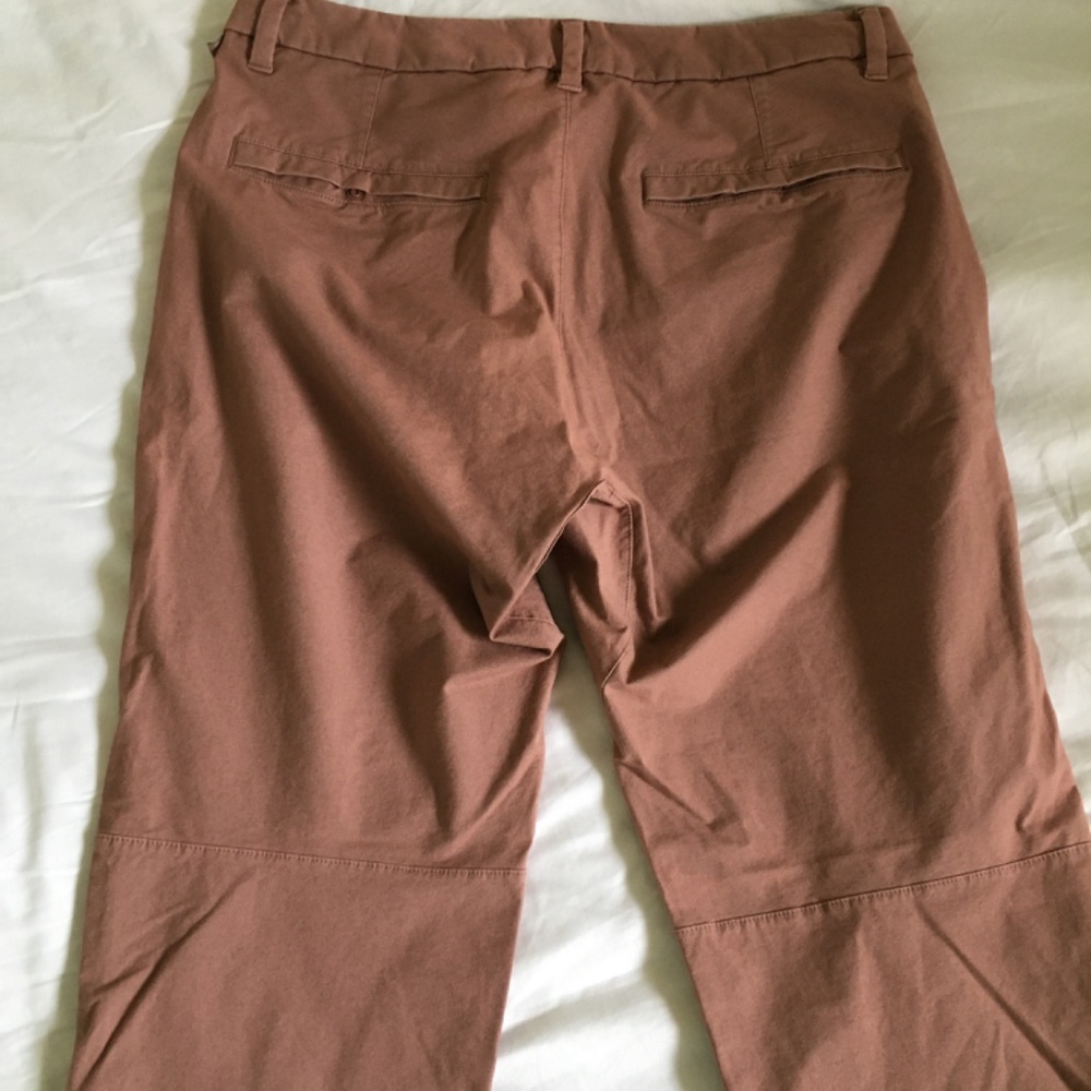 Lululemon men's classic fit 5 pocket pant. Size 34. - Picture 11 of 14
